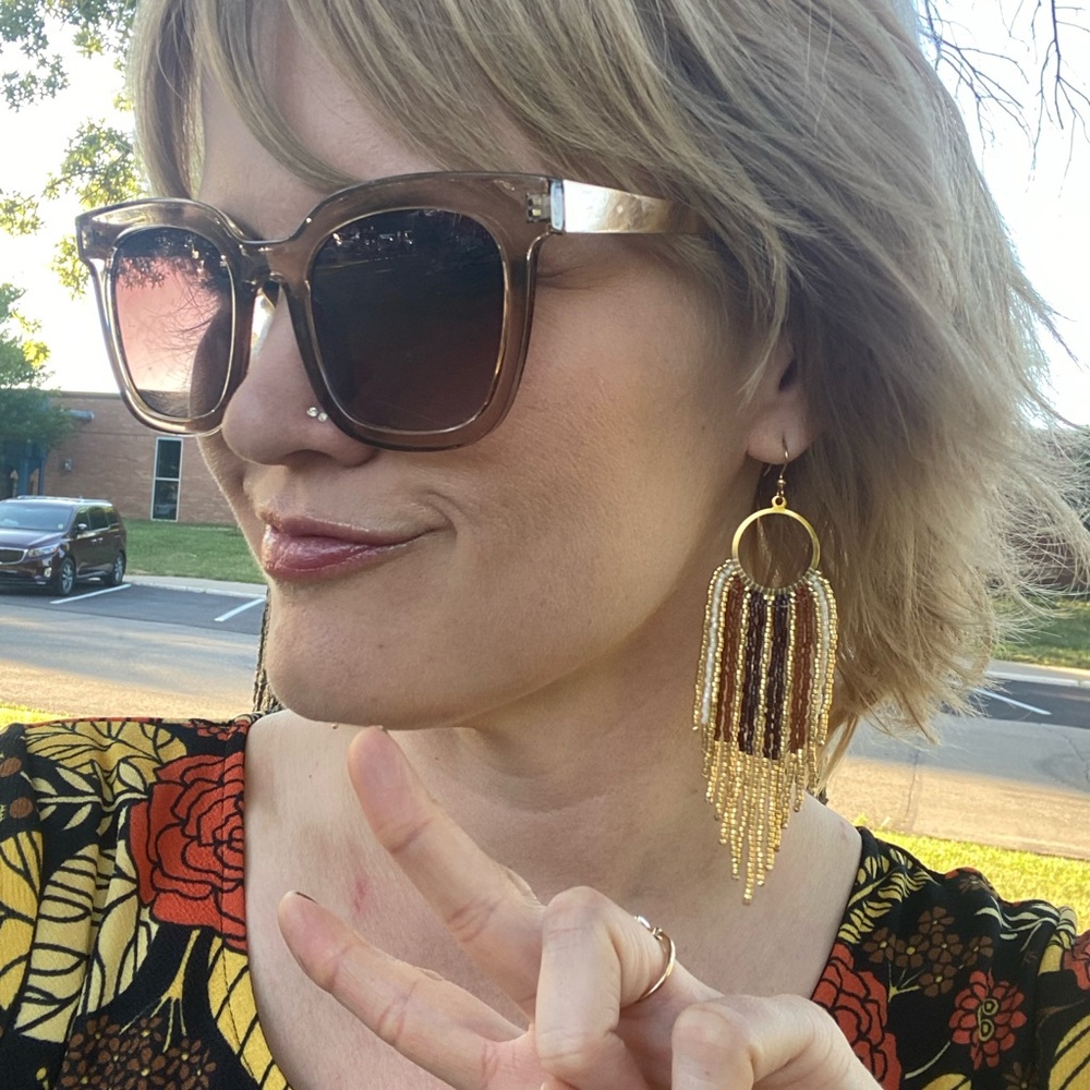 Meet your Posher, Karis